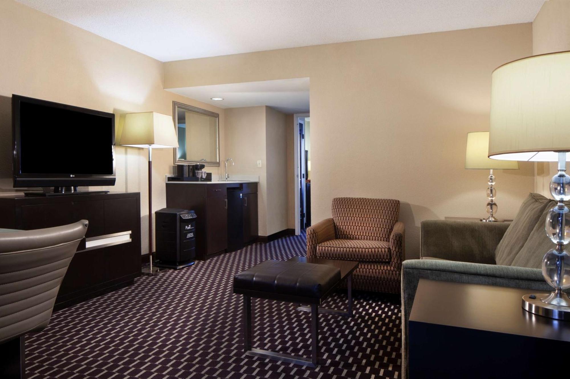 Embassy Suites By Hilton Houston Near The Galleria Dış mekan fotoğraf